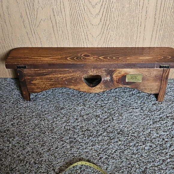 Vintage Solid Wood Shelf, Hand Painted, Signed By Artist - Picture 6 of 7